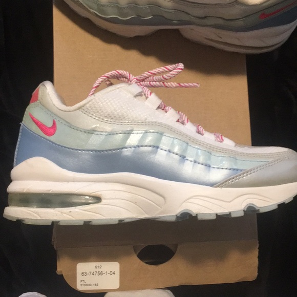 Air Max ‘95 - Picture 2 of 5